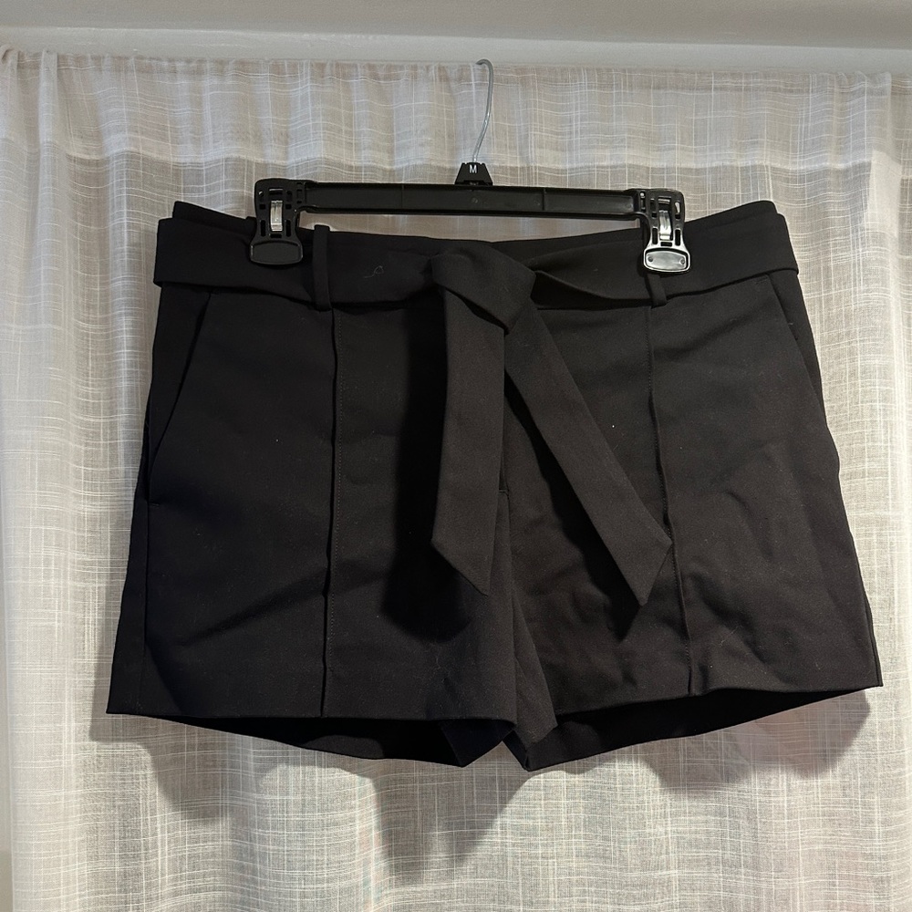 Loft mid-rise belted dress shorts.